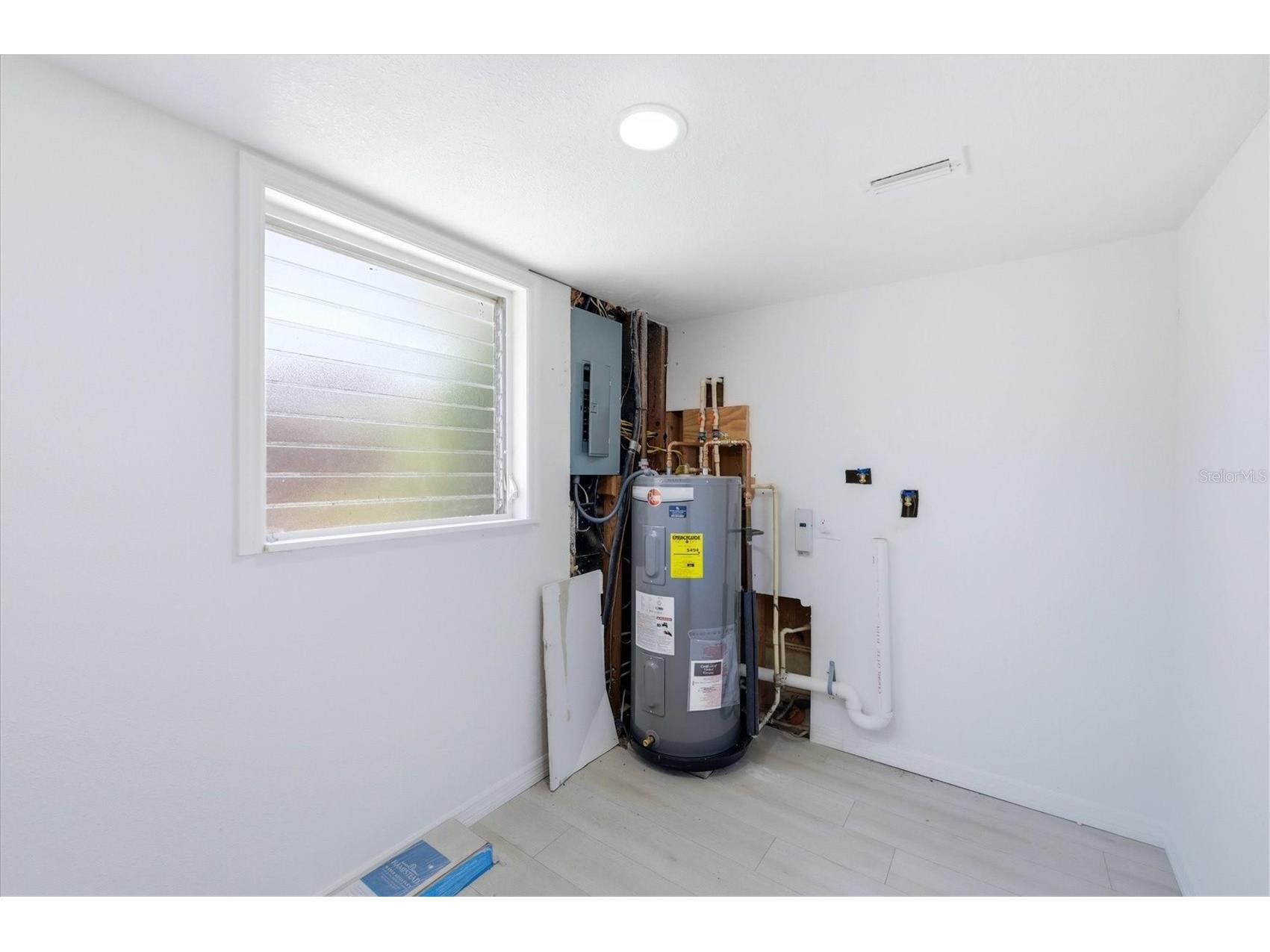 2901 Poplar Street Sarasota FL 34237 A4691230 image29