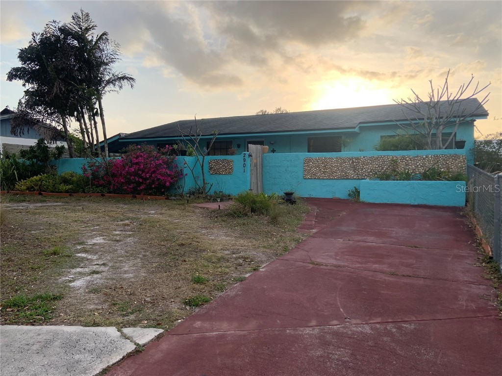 2901 Sandpointe Drive Bradenton FL 34205 A4643069 image1