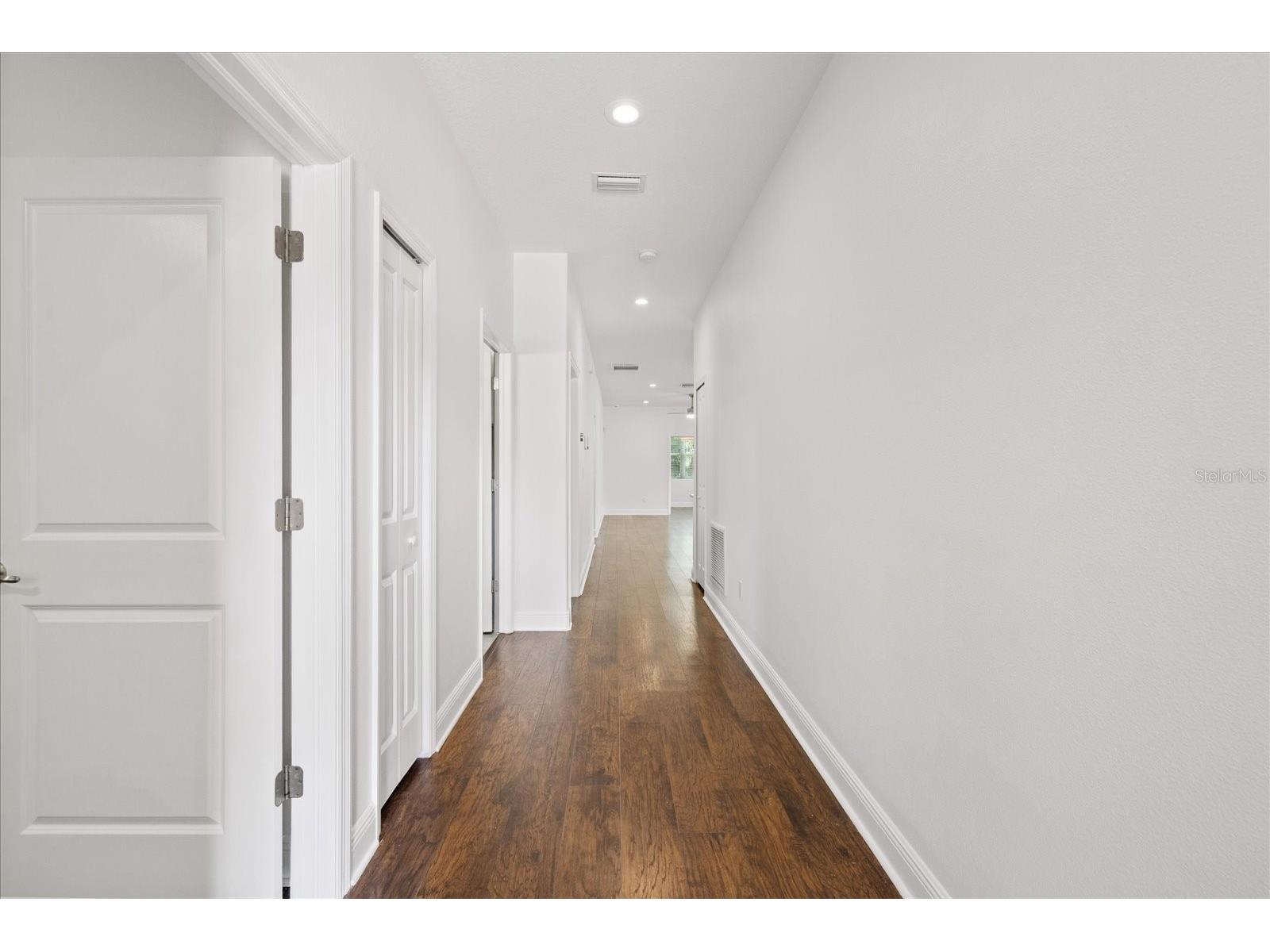 2901 W Collins Street #2 Tampa FL 33607 TB8529197 image4