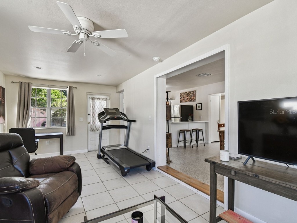 2901 W Elrod Avenue Tampa FL 33611 TB8449725 image6