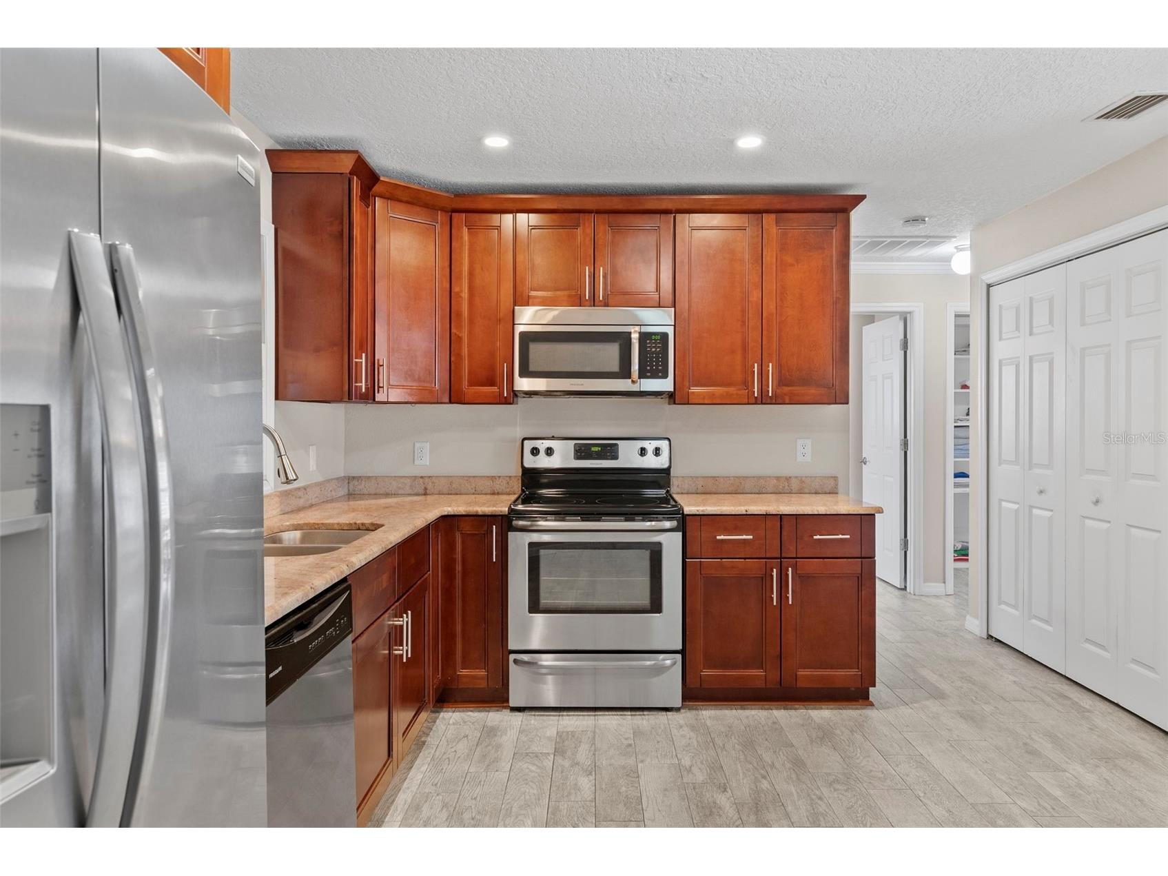 2901 W Paxton Avenue Tampa FL 33611 TB8412510 image13