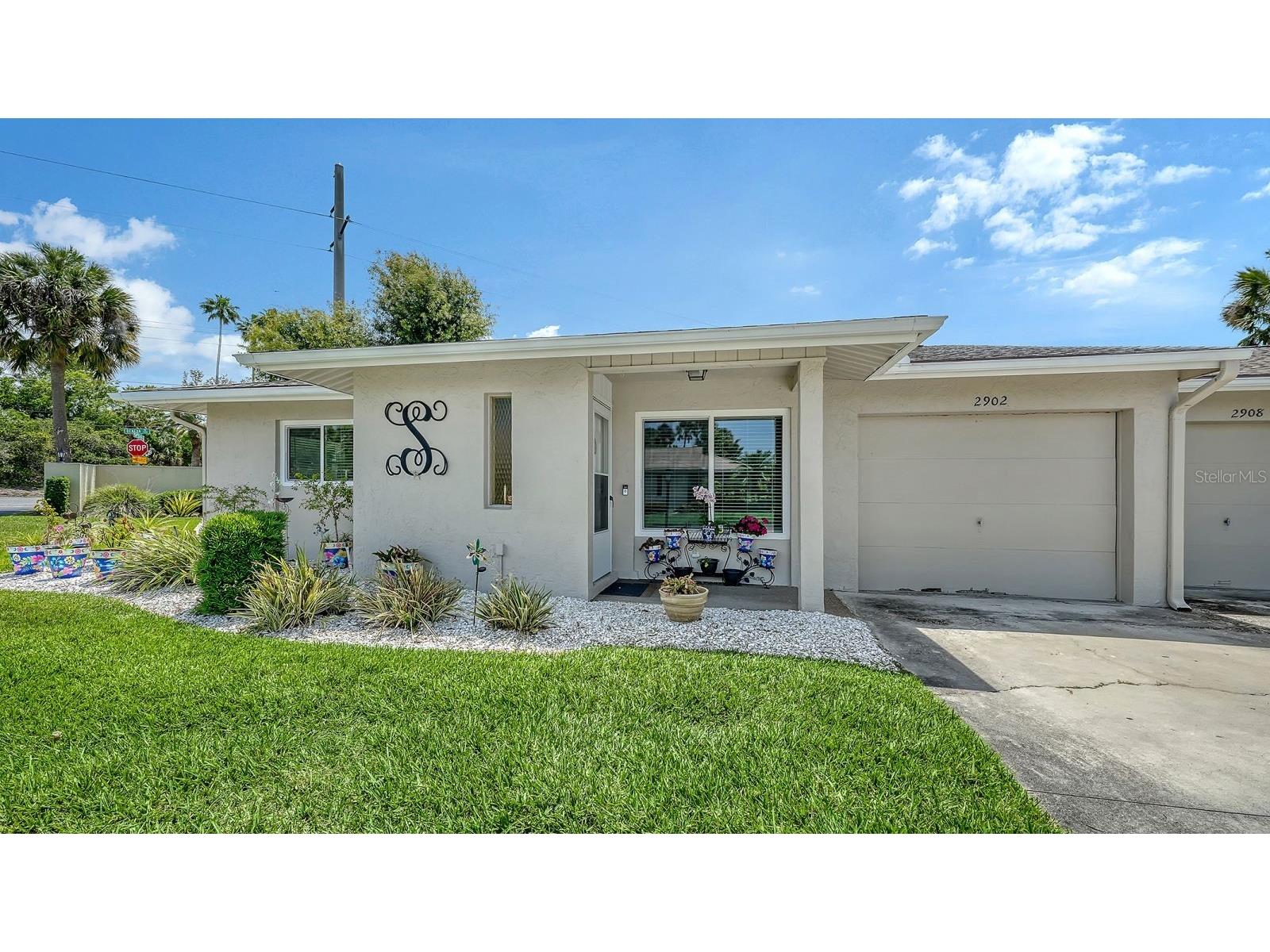 2902 Captiva Gardens Drive #3 Sarasota FL 34231 A4692905 image1
