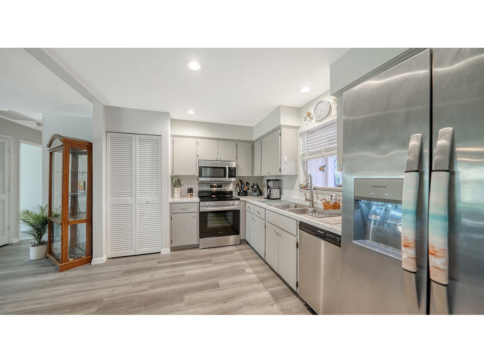 2902 Captiva Gardens Drive #3 Sarasota FL 34231 A4692905 image15