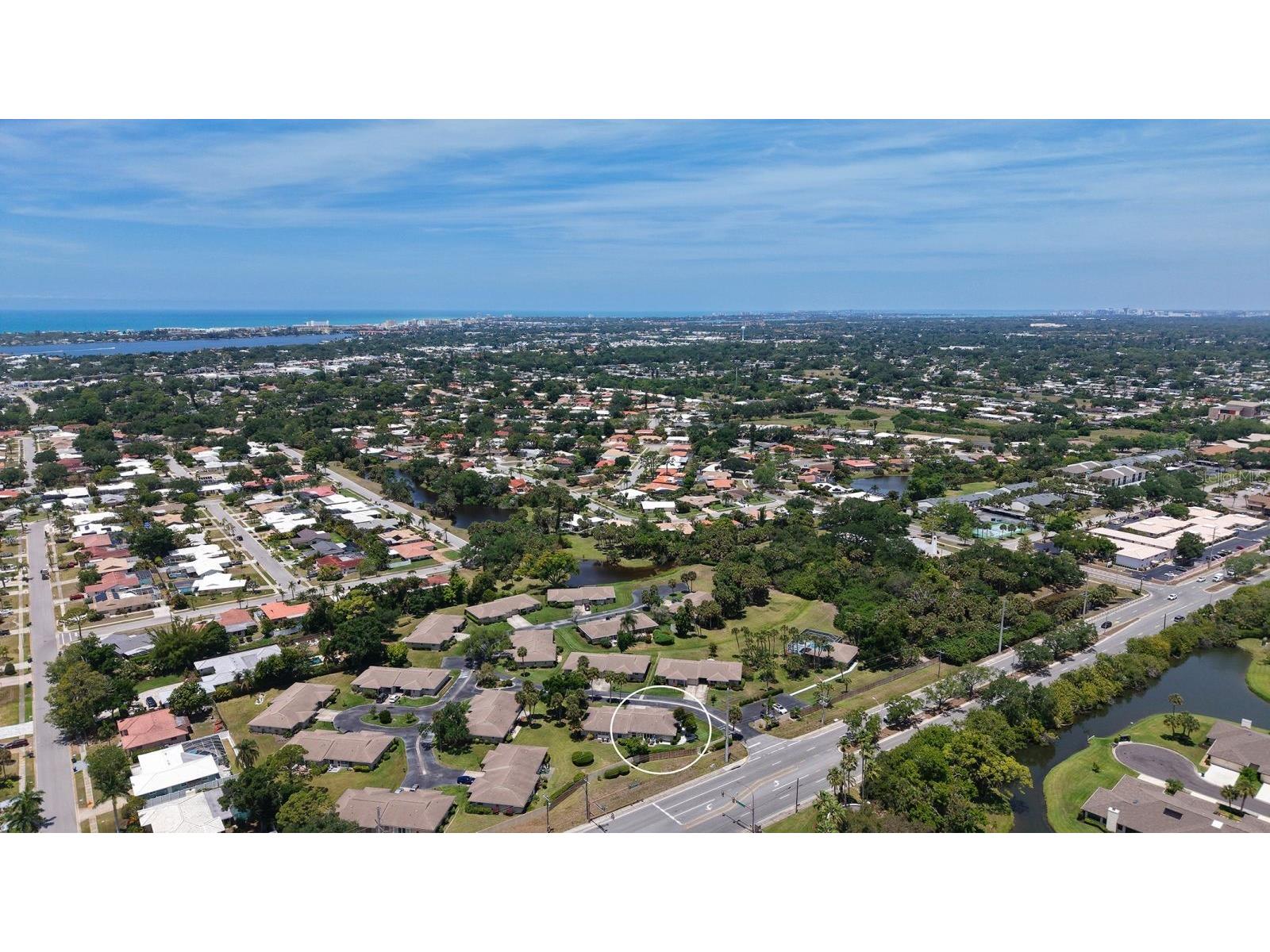 2902 Captiva Gardens Drive #3 Sarasota FL 34231 A4692905 image3