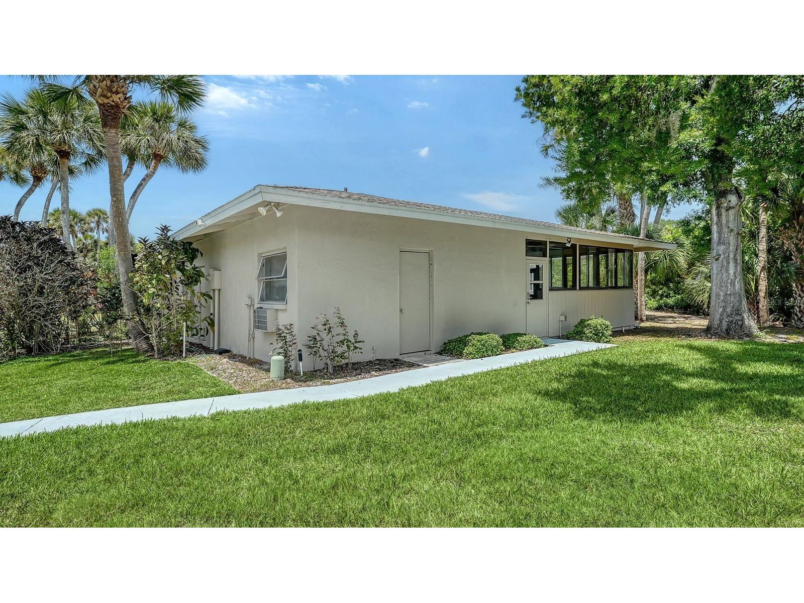 2902 Captiva Gardens Drive #3 Sarasota FL 34231 A4692905 image41