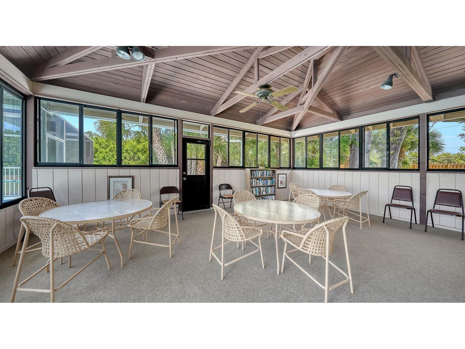 2902 Captiva Gardens Drive #3 Sarasota FL 34231 A4692905 image42