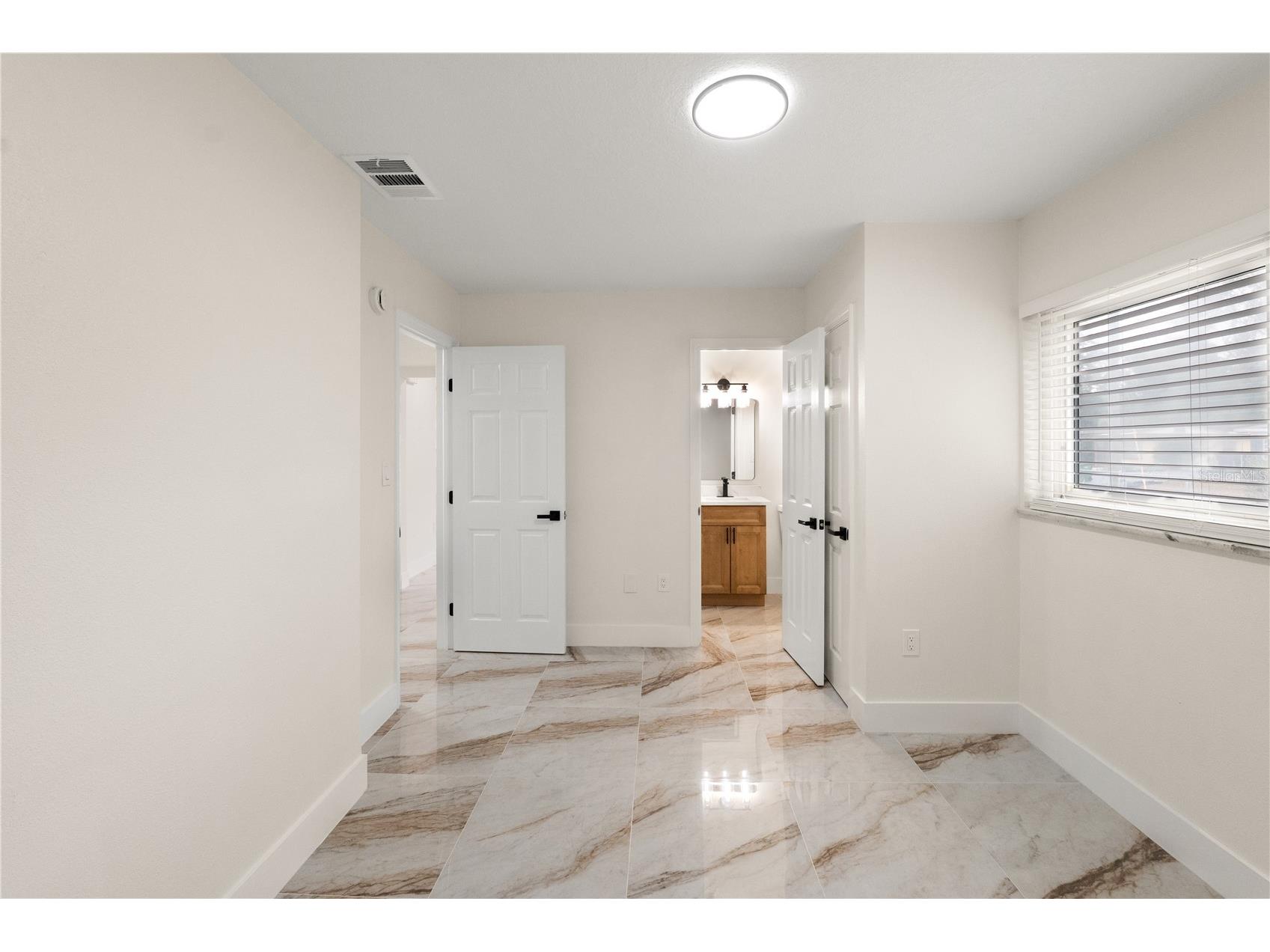 2902 E Crawford Street Tampa FL 33610 TB8472549 image7