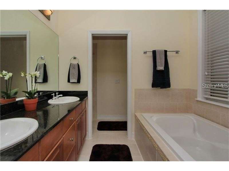 2902 Hansen Manor Lane Tampa FL 33611 TB8520021 image12