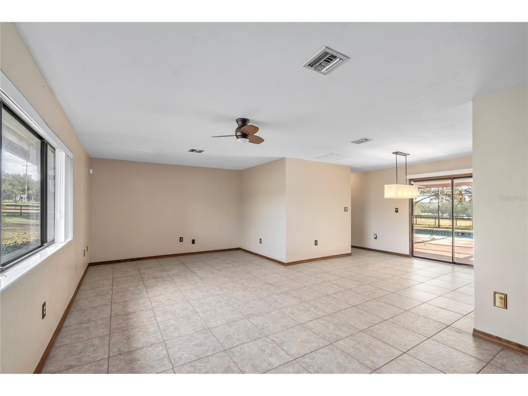 2902 Marion County Road Weirsdale FL 32195 OM715549 image13