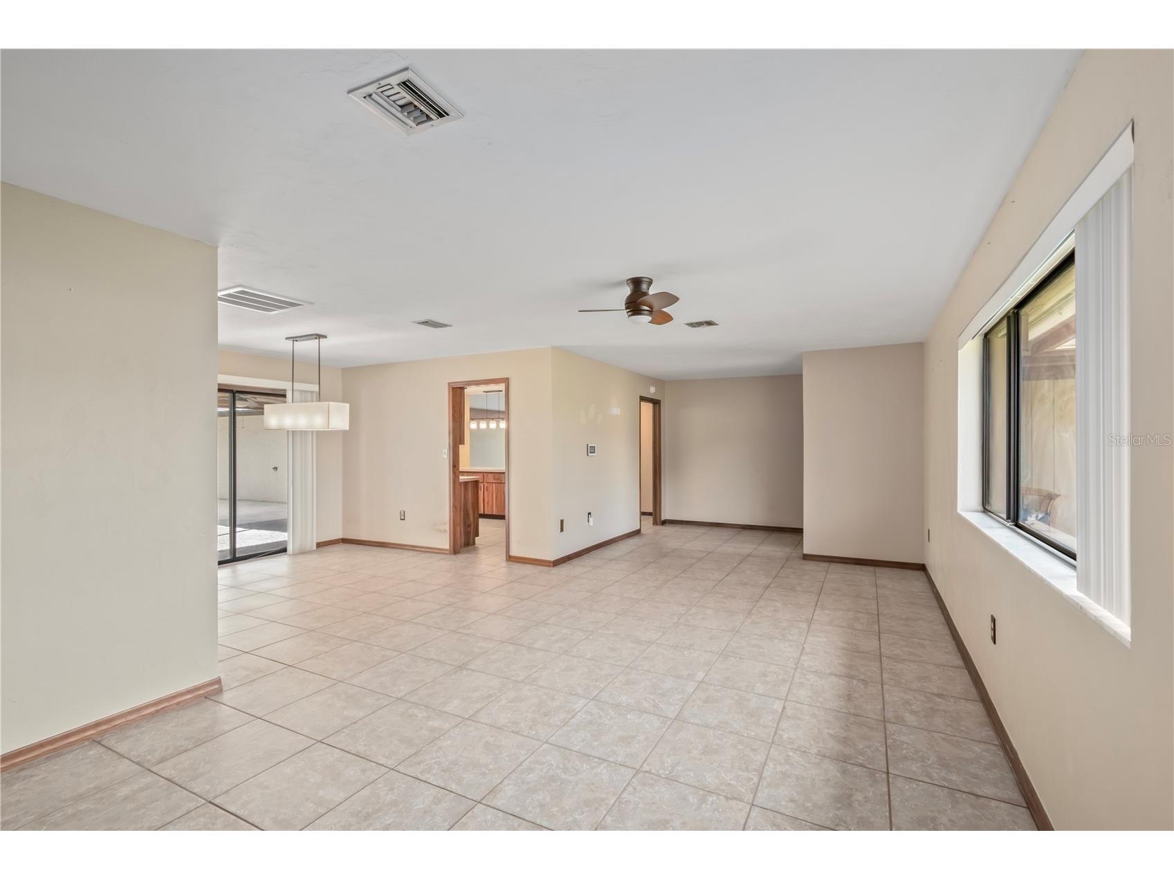 2902 Marion County Road Weirsdale FL 32195 OM715549 image14