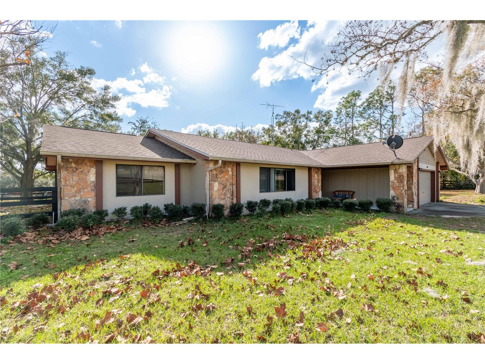 2902 Marion County Road Weirsdale FL 32195 OM715549 image3