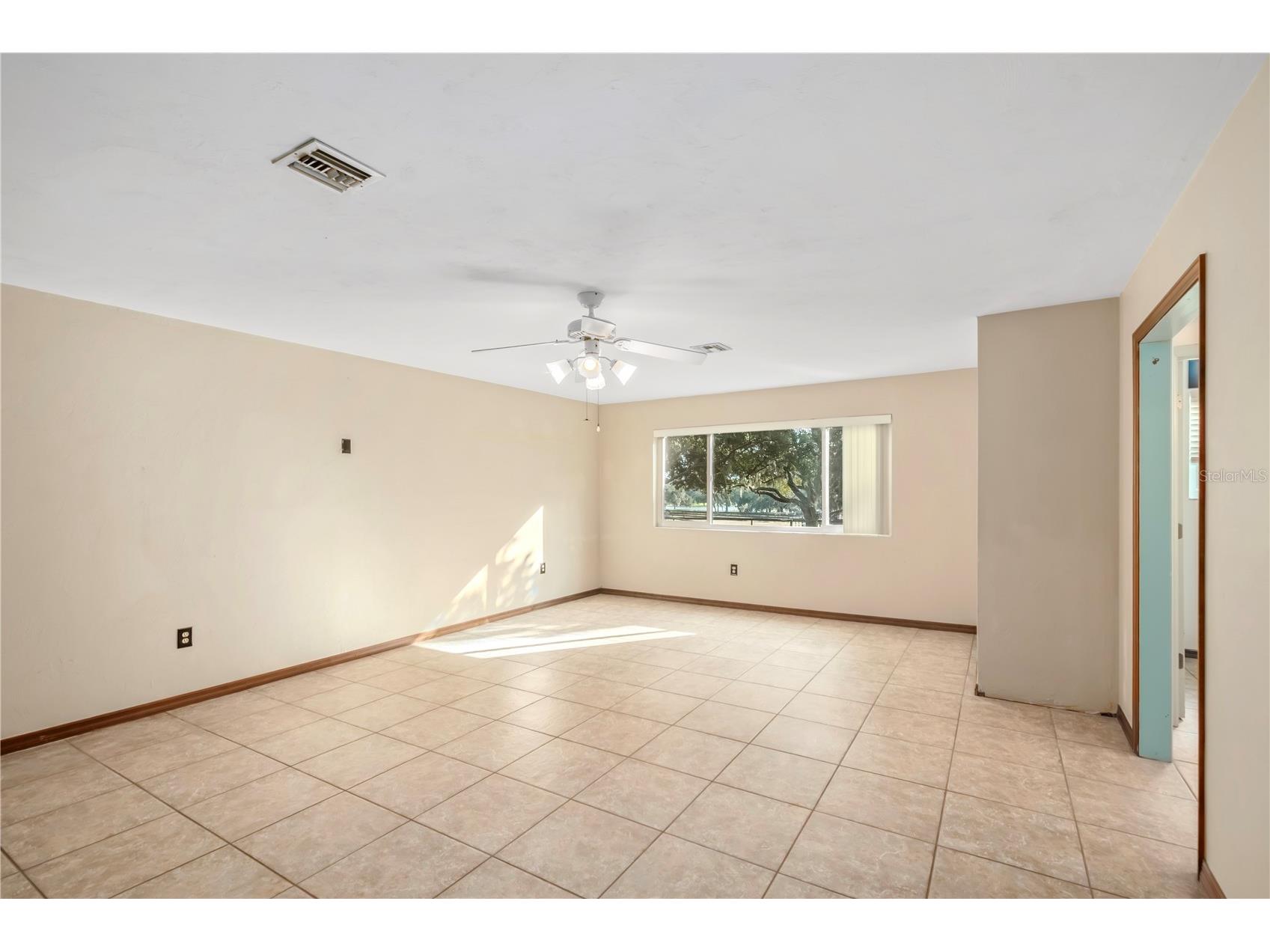 2902 Marion County Road Weirsdale FL 32195 OM715549 image31