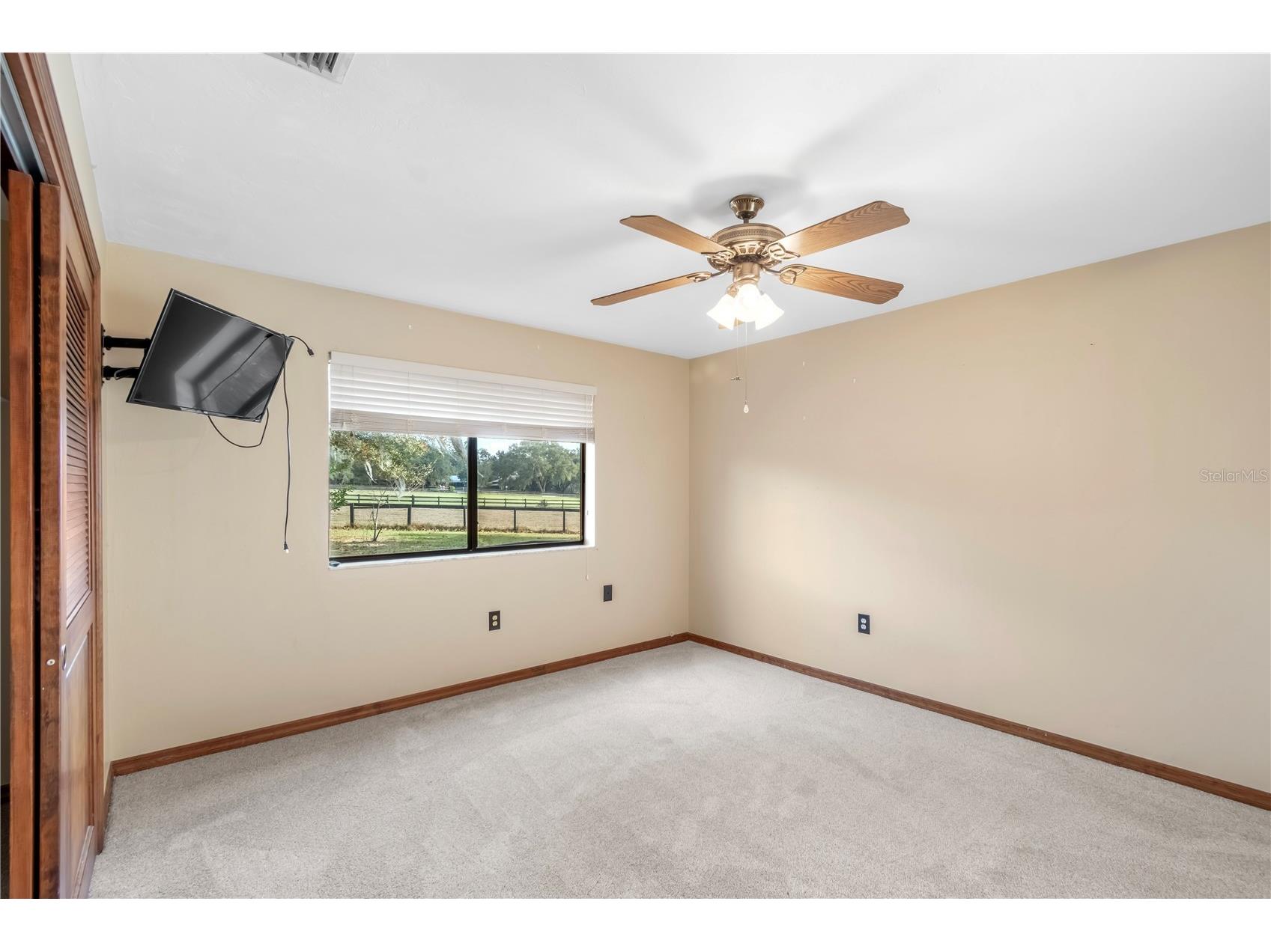 2902 Marion County Road Weirsdale FL 32195 OM715549 image36