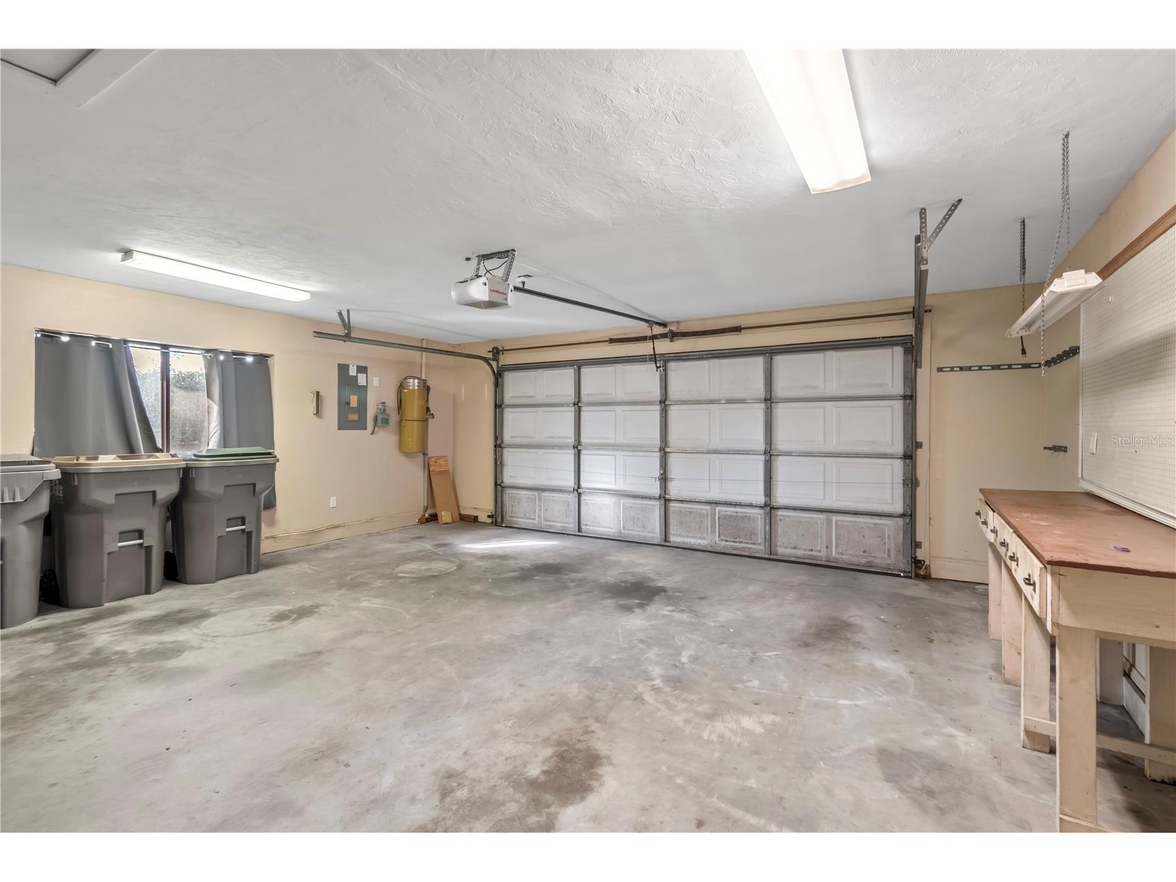 2902 Marion County Road Weirsdale FL 32195 OM715549 image57