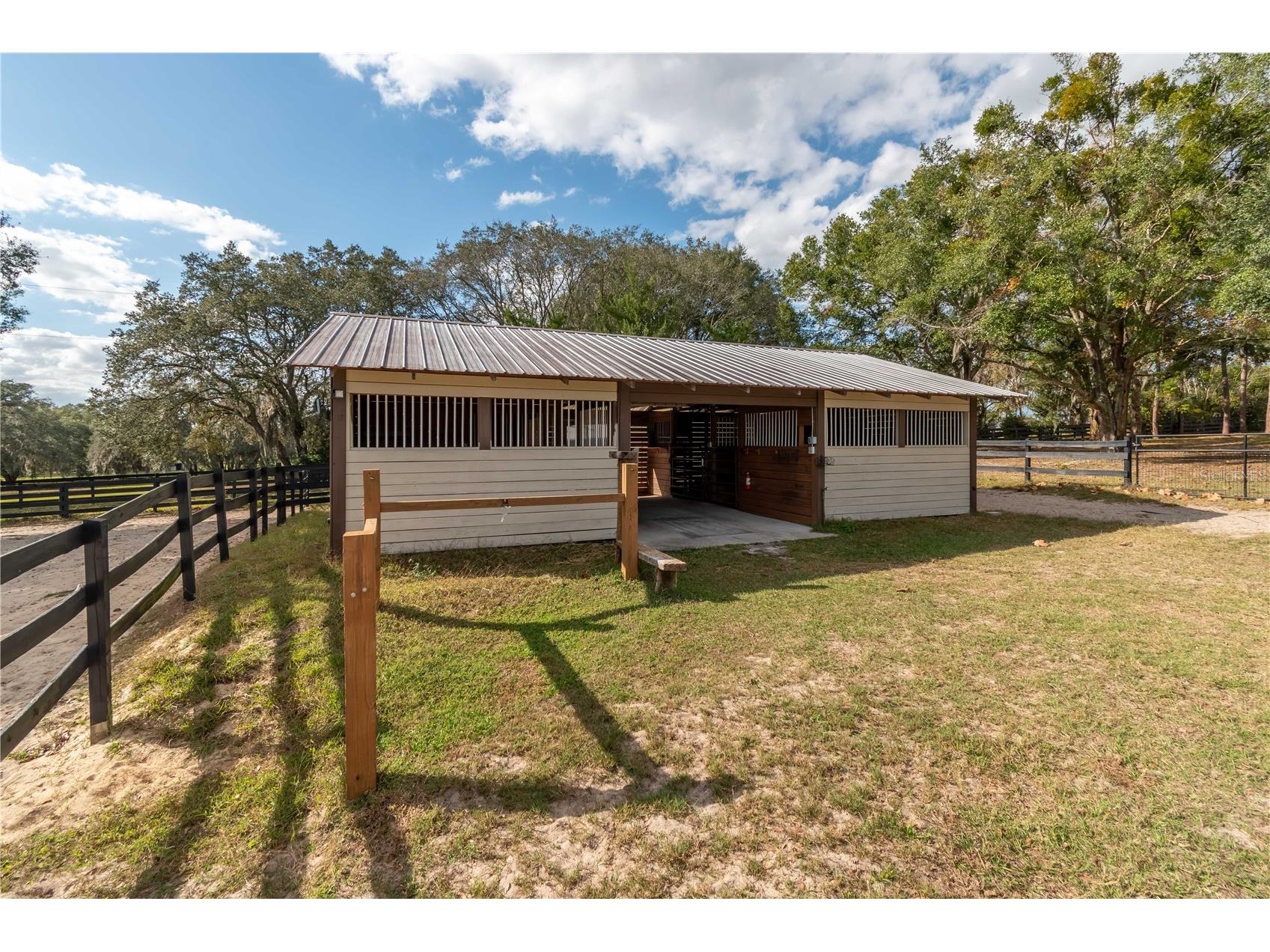 2902 Marion County Road Weirsdale FL 32195 OM715549 image65