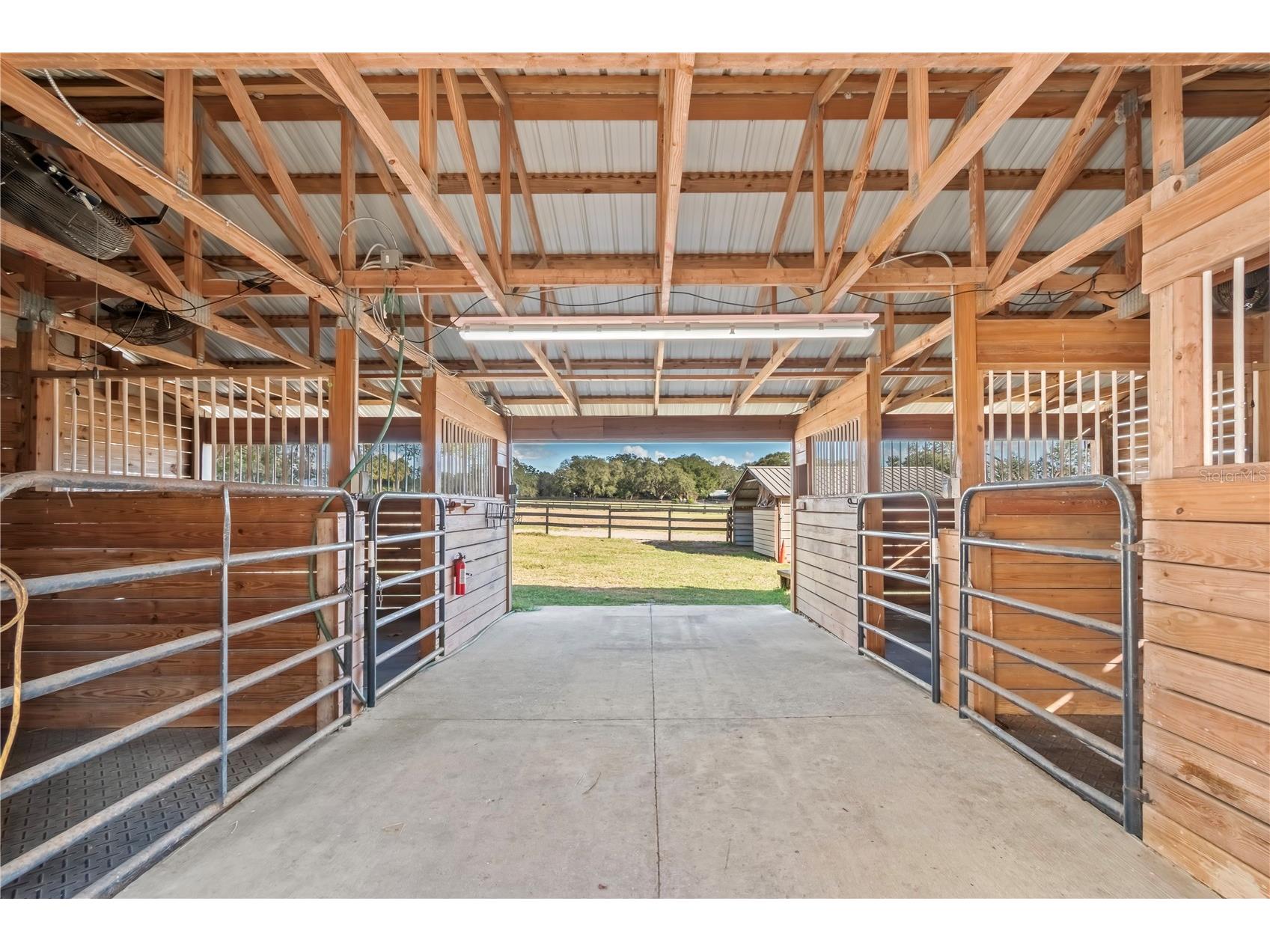 2902 Marion County Road Weirsdale FL 32195 OM715549 image67