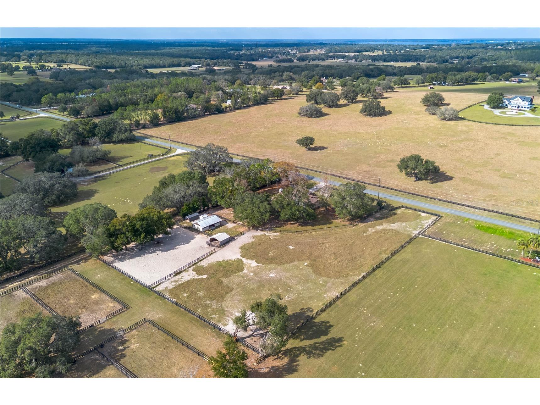 2902 Marion County Road Weirsdale FL 32195 OM715549 image81