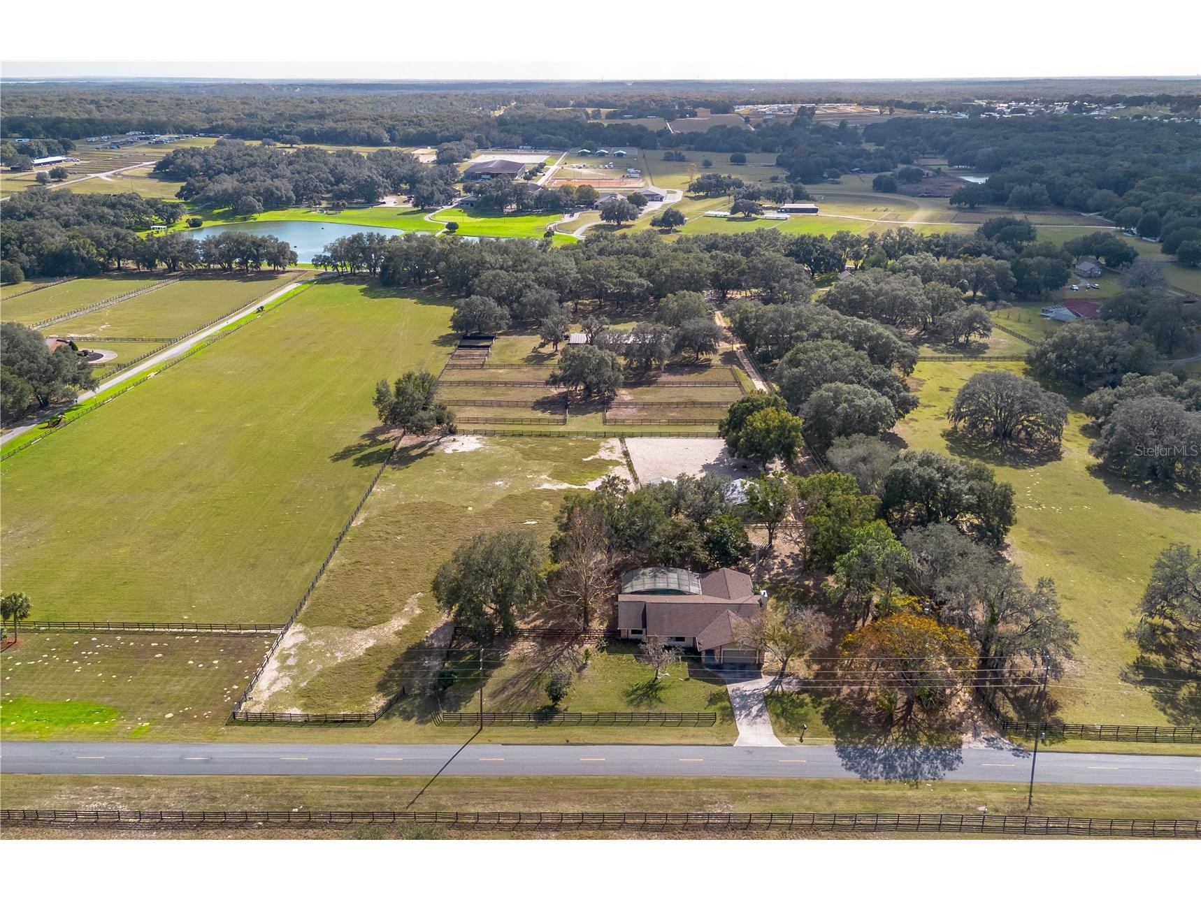 2902 Marion County Road Weirsdale FL 32195 OM715549 image86