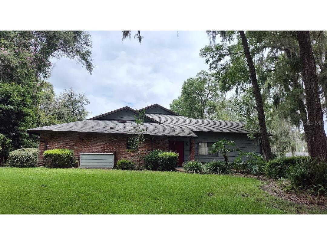 2902 Revere Place #27 Deland FL 32720 V4937143 image1