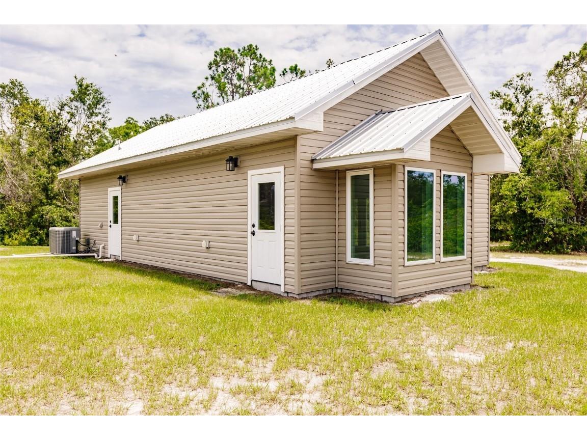 2902 SW Adams Road Arcadia FL 34266 - POND C7477274 image1