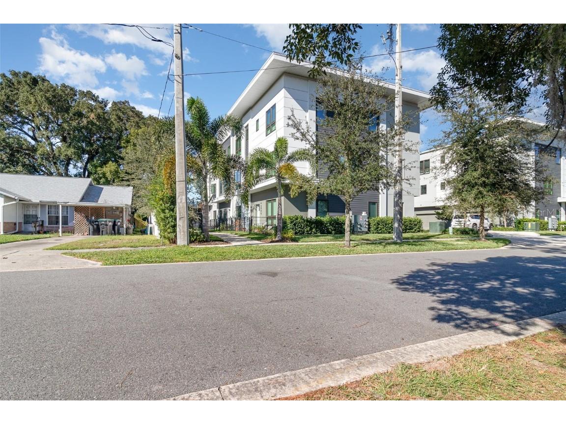 2902 Sylvan Avenue Orlando FL 32806 O6265489 image1