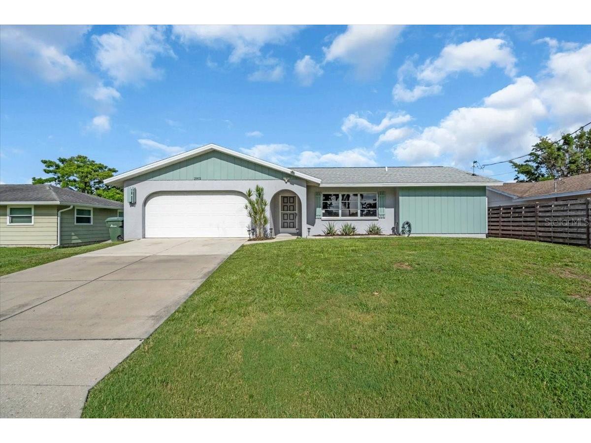 2902 Teal Avenue Sarasota FL 34232 A4660118 image1