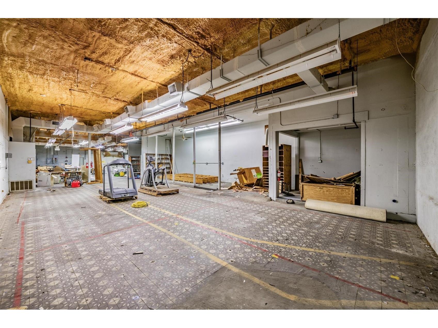 2902 W Chestnut Street Tampa FL 33607 TB8508251 image5