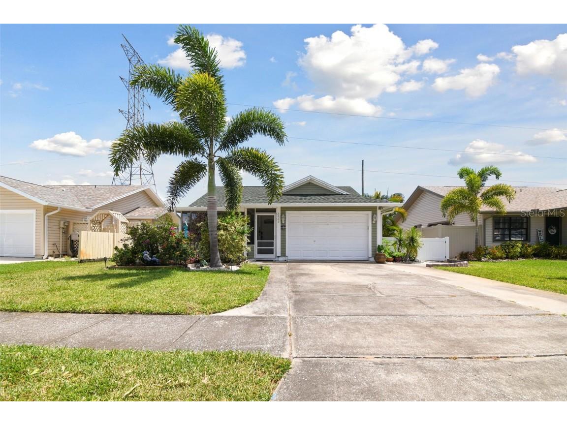 2902 Whispering Drive S Largo FL 33771 U8243597 image1