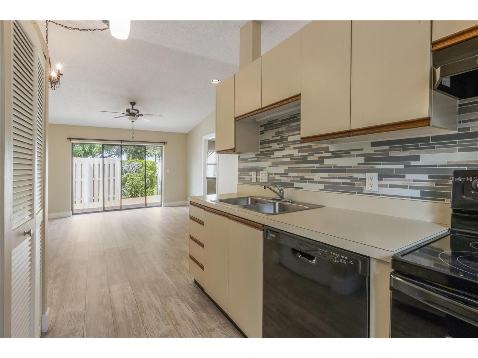 2903 62nd Street W #303 Bradenton FL 34209 A4696444 image4