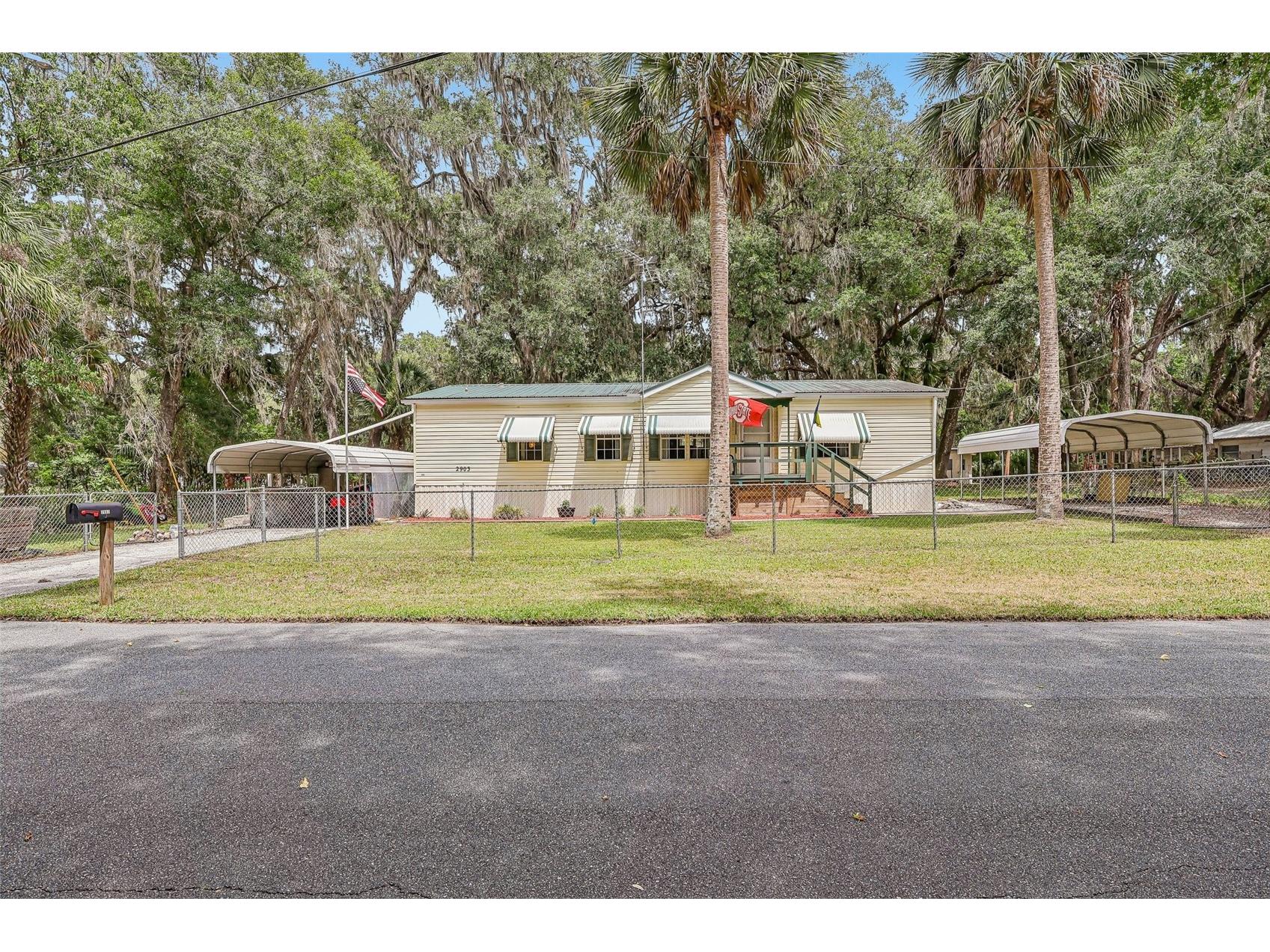 2903 Cr 426e Lake Panasoffkee FL 33538 G5112481 image1