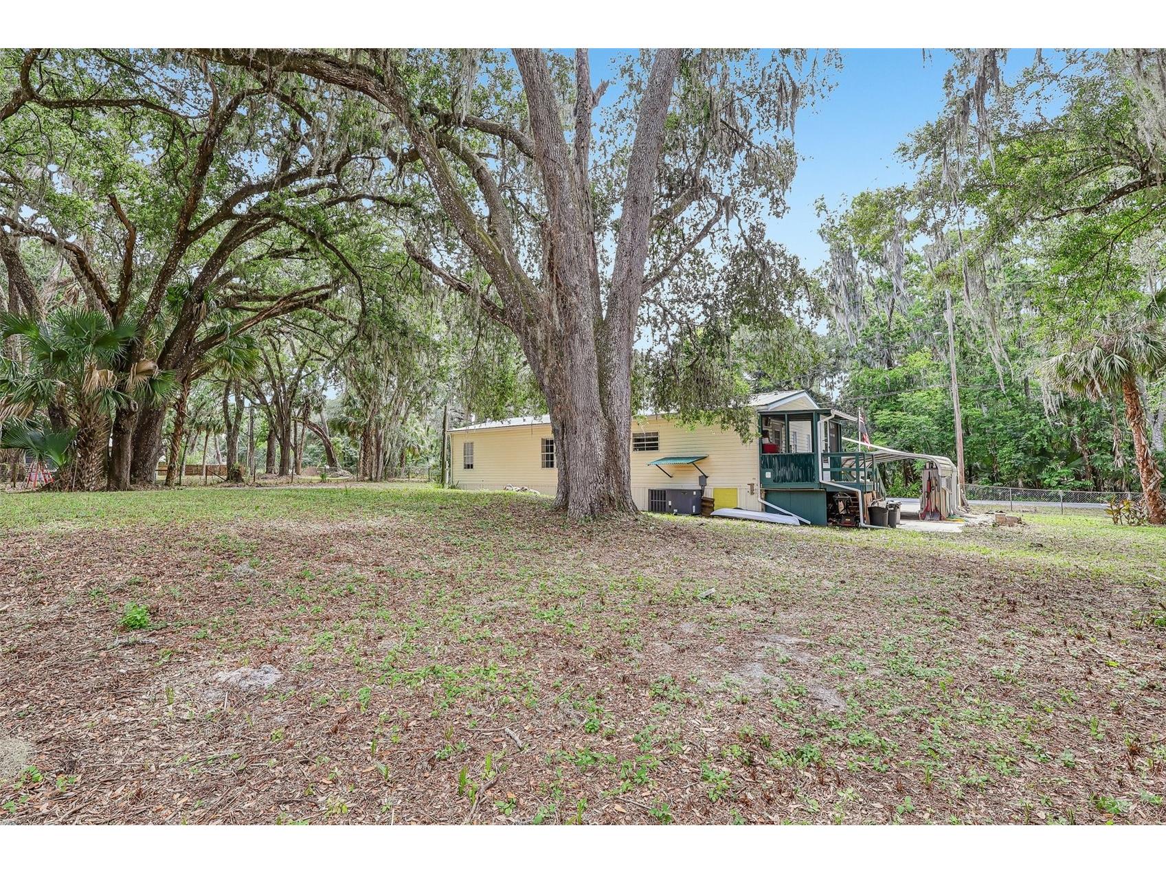 2903 Cr 426e Lake Panasoffkee FL 33538 G5112481 image5