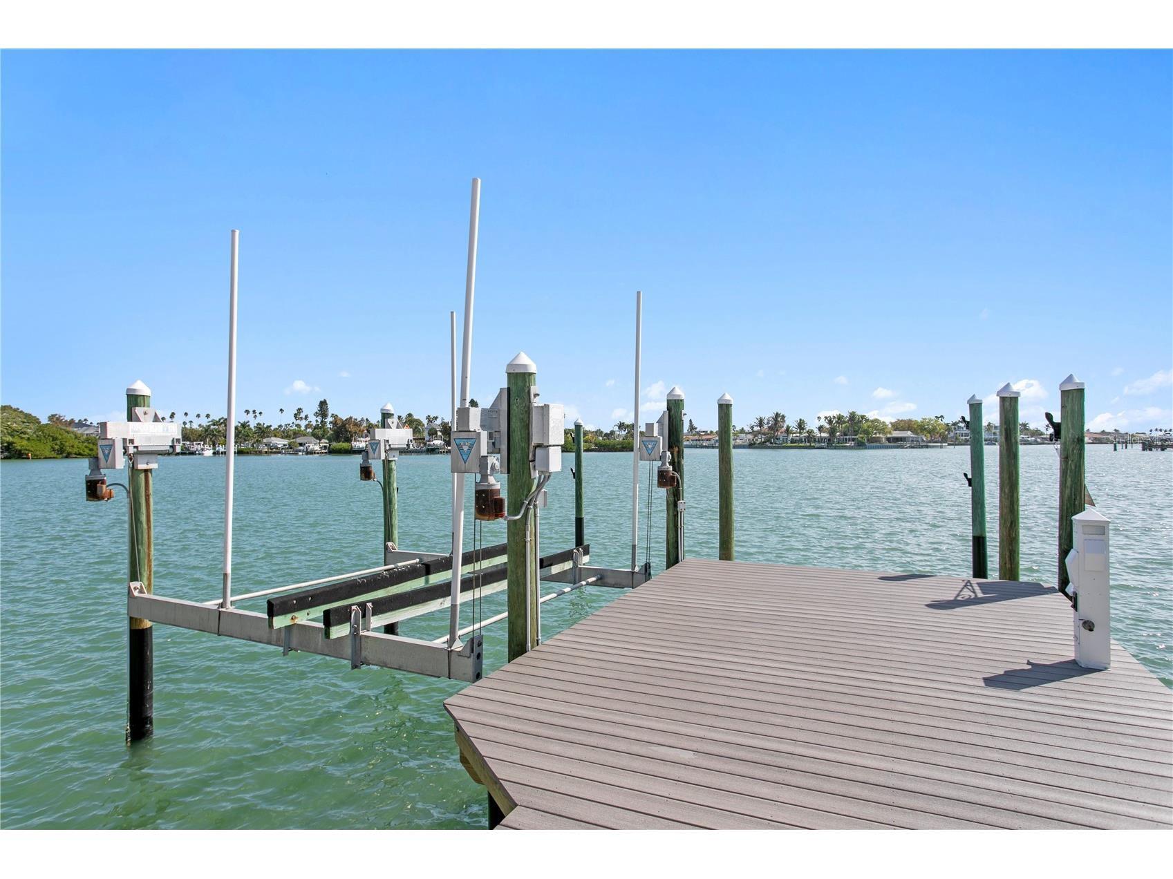2903 Pass A Grille Way Saint Pete Beach FL 33706 - PASS A GRILLE BACK CHANNEL TB8486523 image44