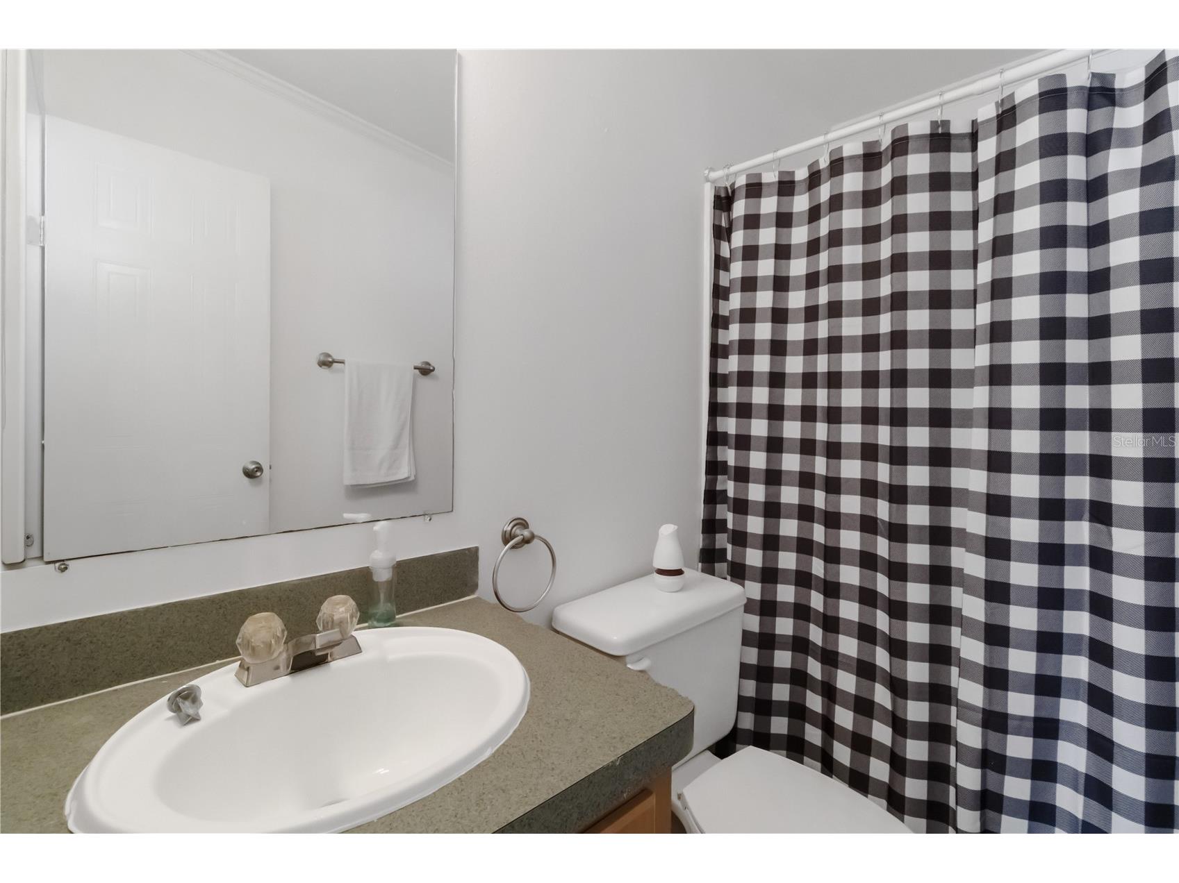2903 Pritcher Manor Court Lithia FL 33547 TB8485083 image14