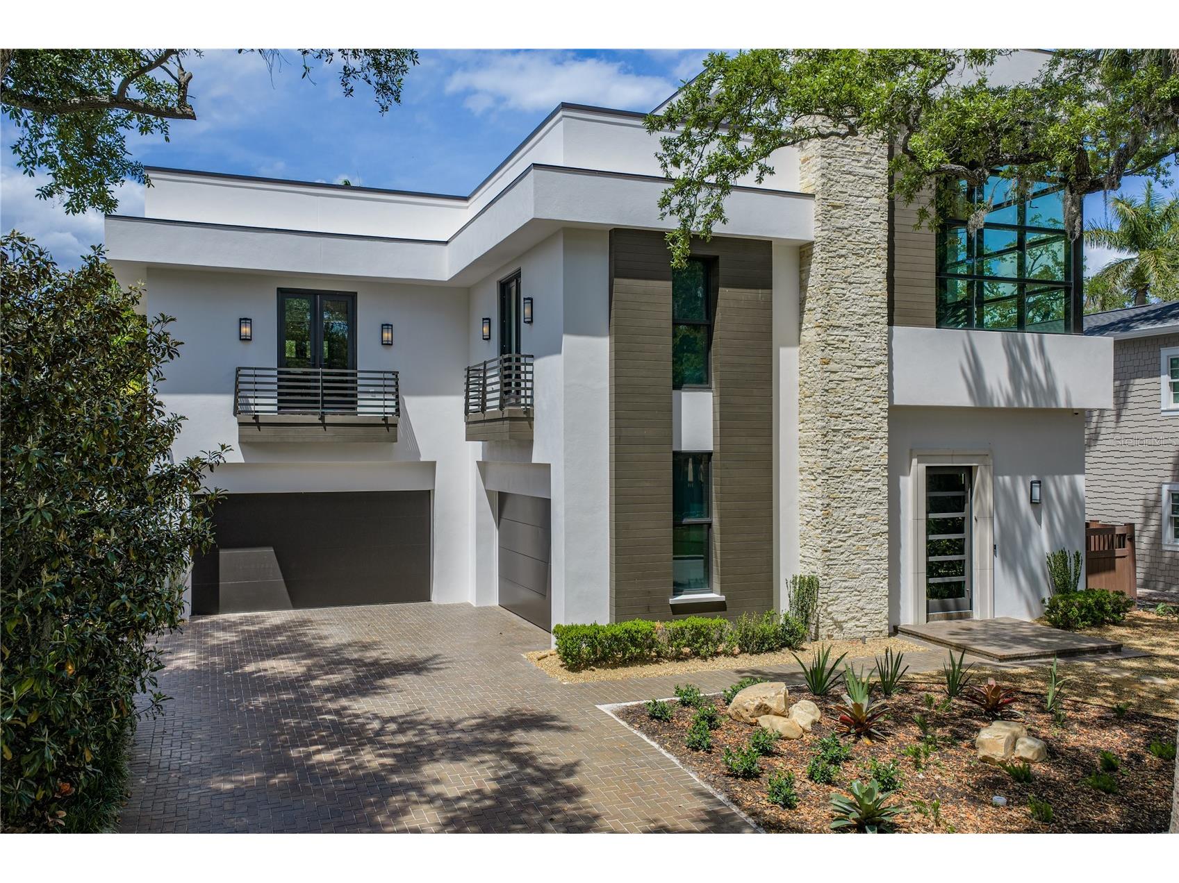 2903 W Hawthorne Road Tampa FL 33611 TB8505810 image1