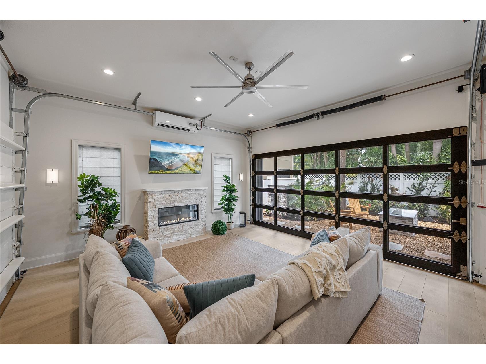 2903 W Hawthorne Road Tampa FL 33611 TB8505810 image35