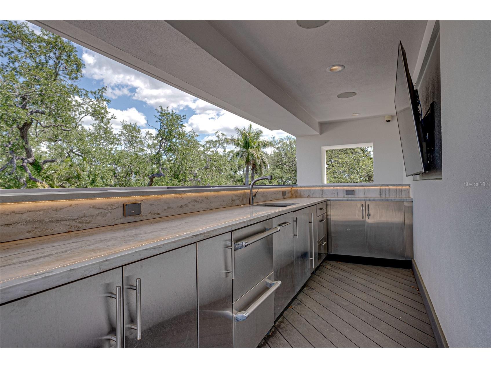 2903 W Hawthorne Road Tampa FL 33611 TB8505810 image84