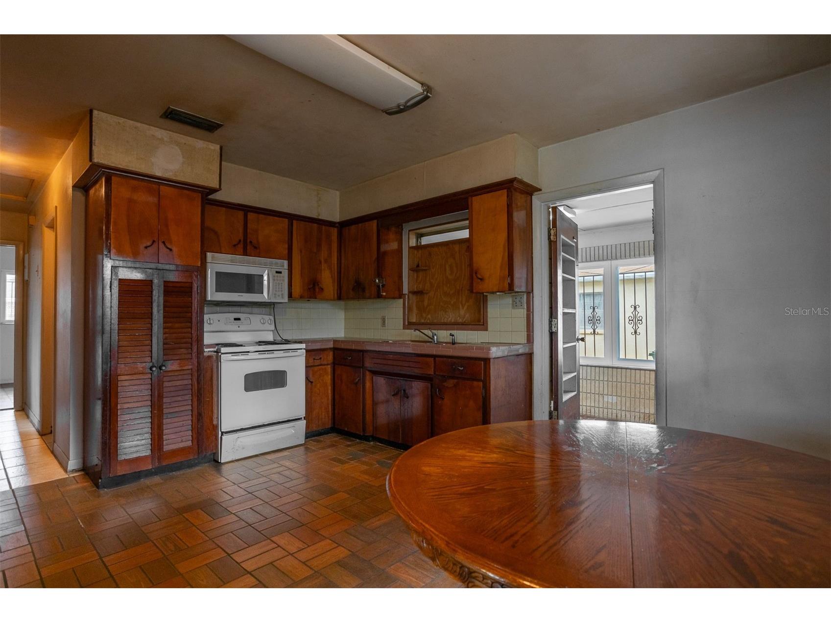 2903 W Heiter Street Tampa FL 33607 TB8469679 image15
