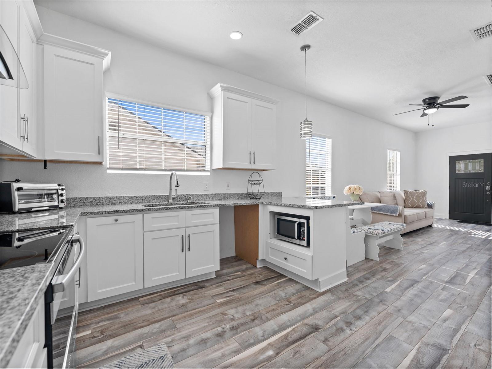 2903 W Ivy Street Tampa FL 33607 TB8499493 image11