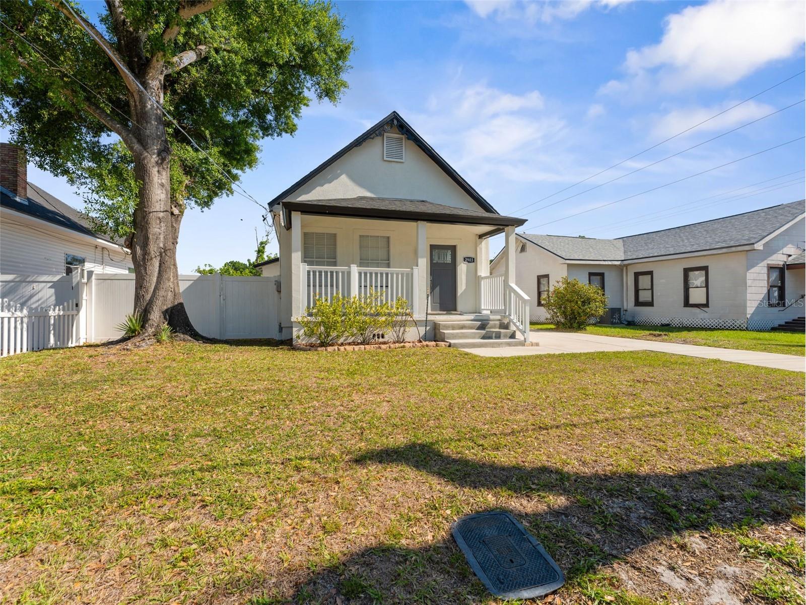 2903 W Ivy Street Tampa FL 33607 TB8499493 image2