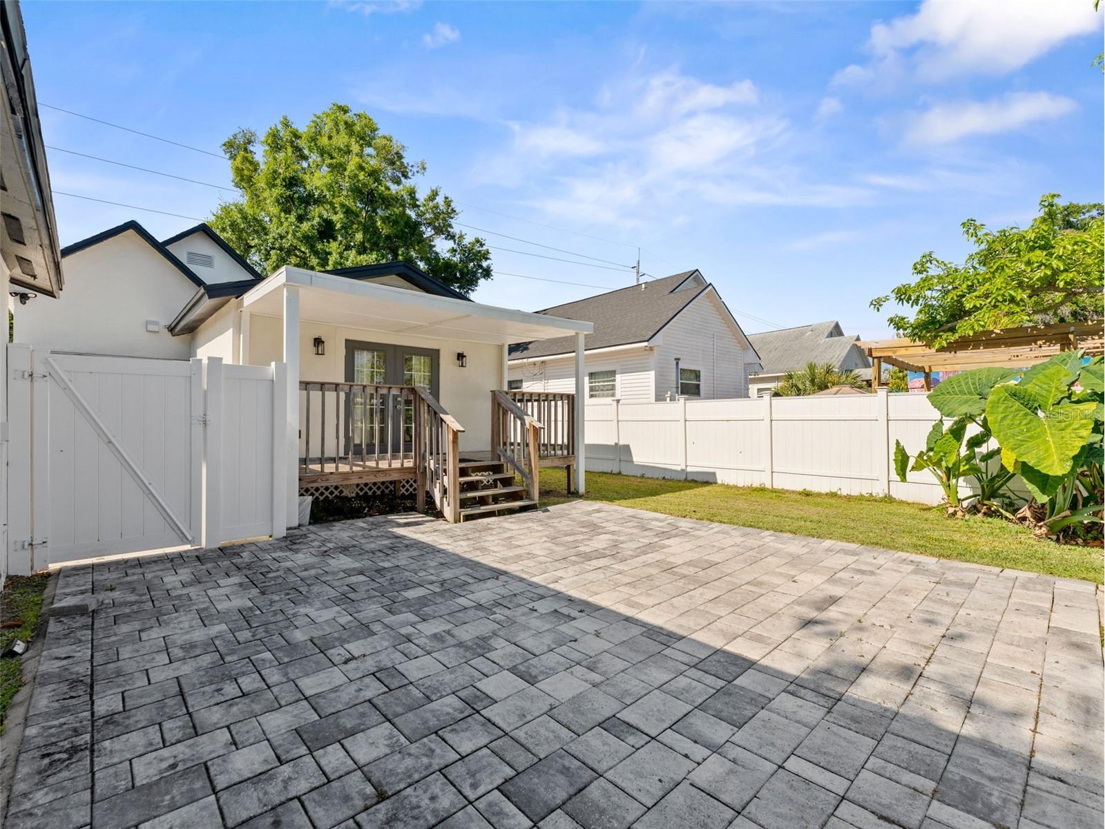 2903 W Ivy Street Tampa FL 33607 TB8499493 image26