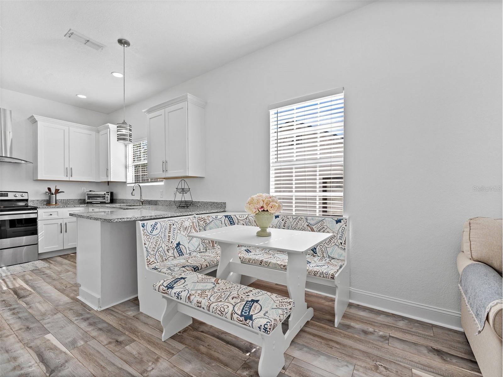2903 W Ivy Street Tampa FL 33607 TB8499493 image8