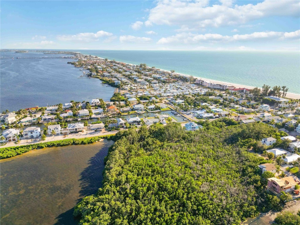 2904 Avenue B #A & B Holmes Beach FL 34217 A4671190 image35