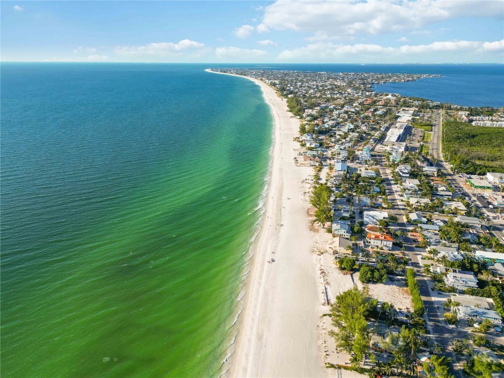 2904 Avenue B #A & B Holmes Beach FL 34217 A4671190 image39