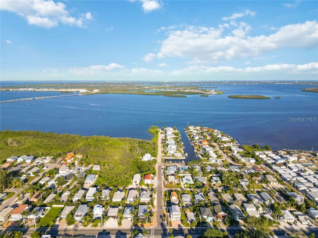 2904 Avenue B #A & B Holmes Beach FL 34217 A4671190 image40