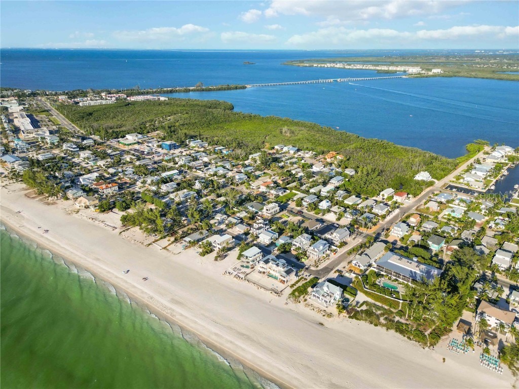 2904 Avenue B #A & B Holmes Beach FL 34217 A4671190 image42