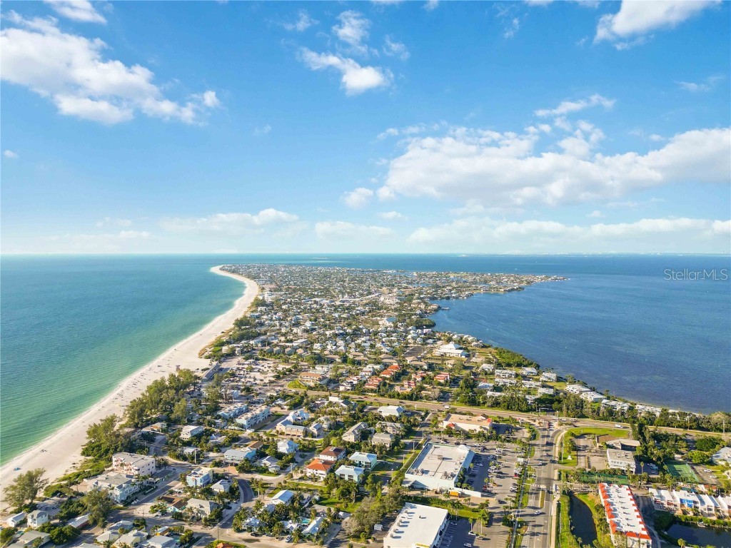 2904 Avenue B #A & B Holmes Beach FL 34217 A4671190 image43