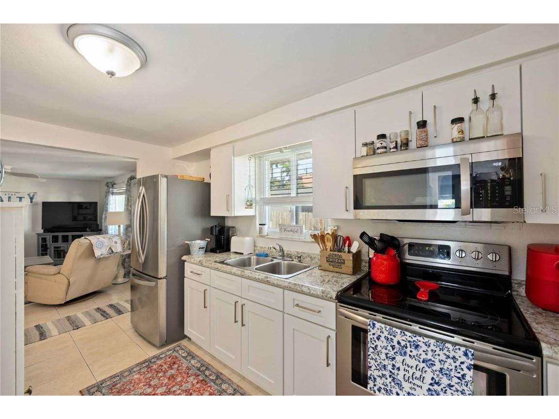 2904 Avenue B #A & B Holmes Beach FL 34217 A4671190 image54