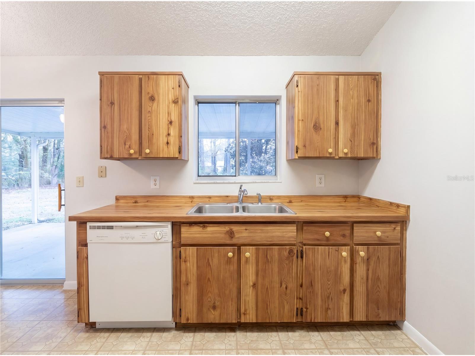 2904 Beal Street Deltona FL 32738 O6410391 image10
