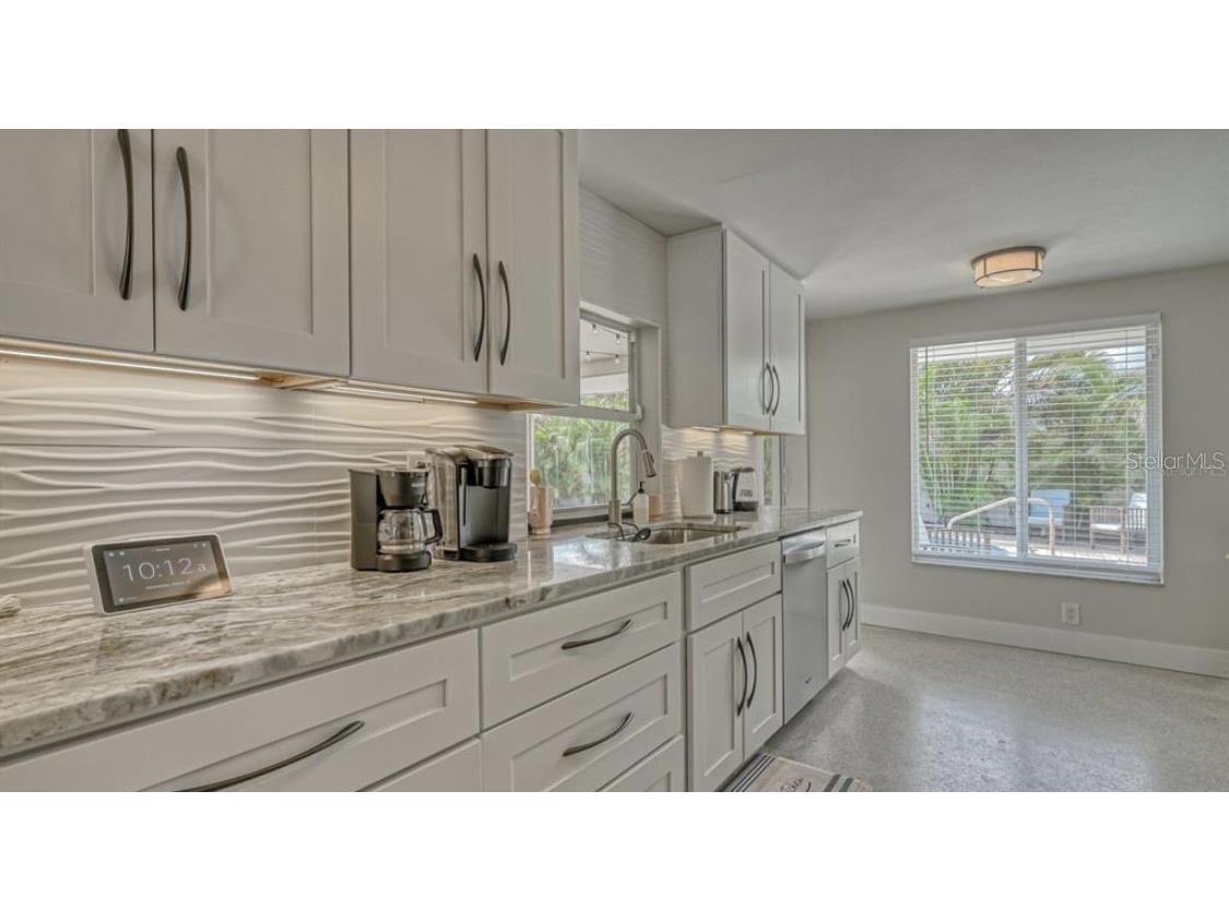 2904 Homasassa Road Sarasota FL 34239 A4669333 image14