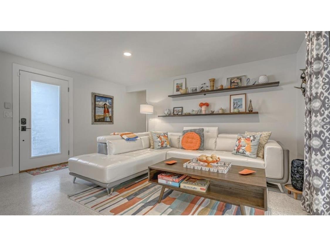 2904 Homasassa Road Sarasota FL 34239 A4669333 image4